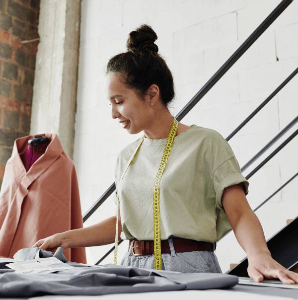 self employed woman thinking about the right home loan for her